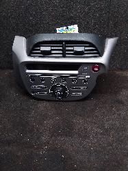 View Auto part Radio/Cd/Dvd/Sat/Tv Honda Jazz 2010