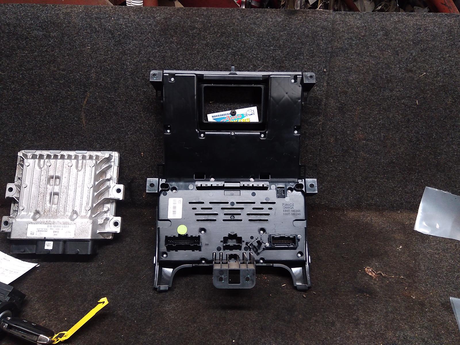 View Auto part Radio/Cd/Dvd/Sat/Tv Ford Ranger 2016