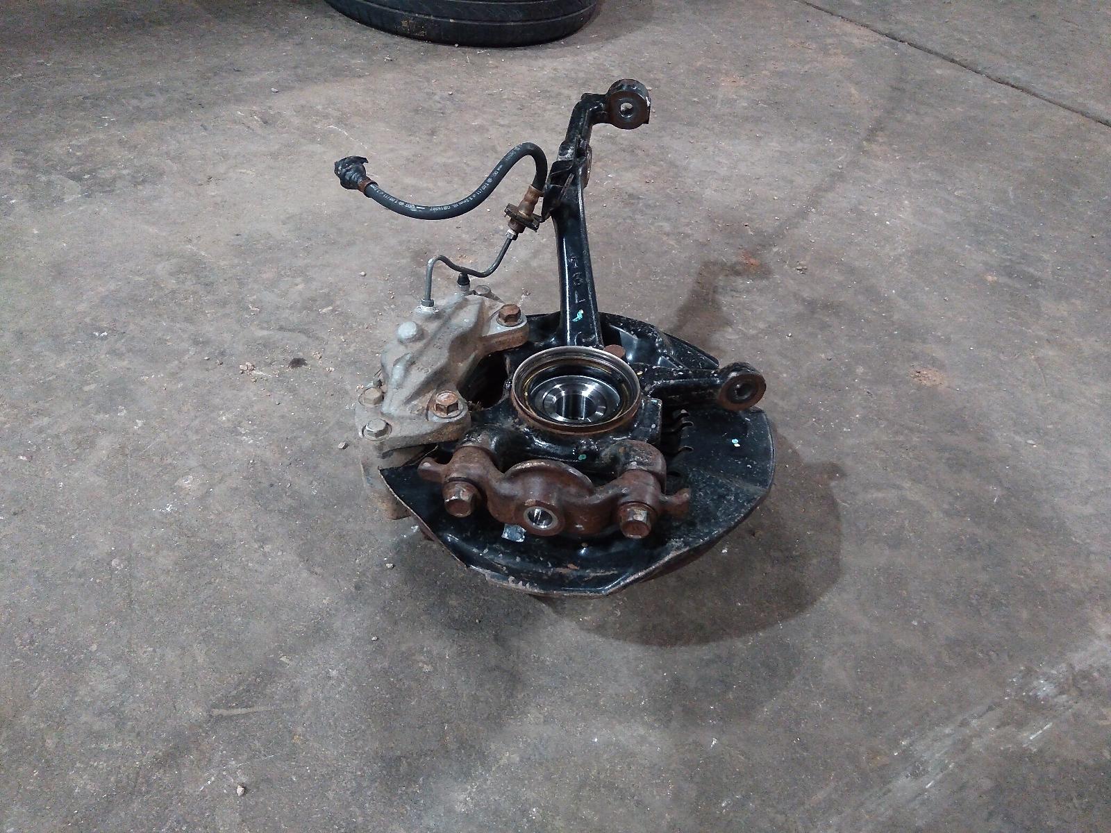 View Auto part Left Front Hub Assembly Toyota Hilux 2011