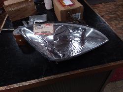 View Auto part Right Headlamp Mitsubishi Lancer 2006