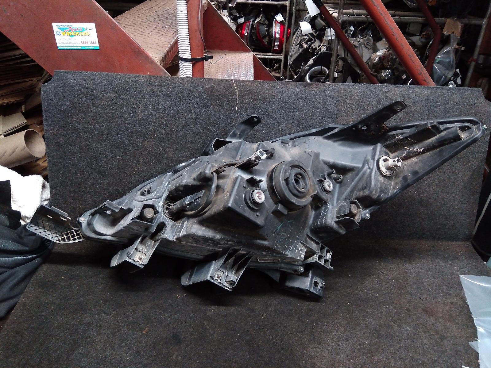View Auto part Right Headlamp Mazda Bt50 2012