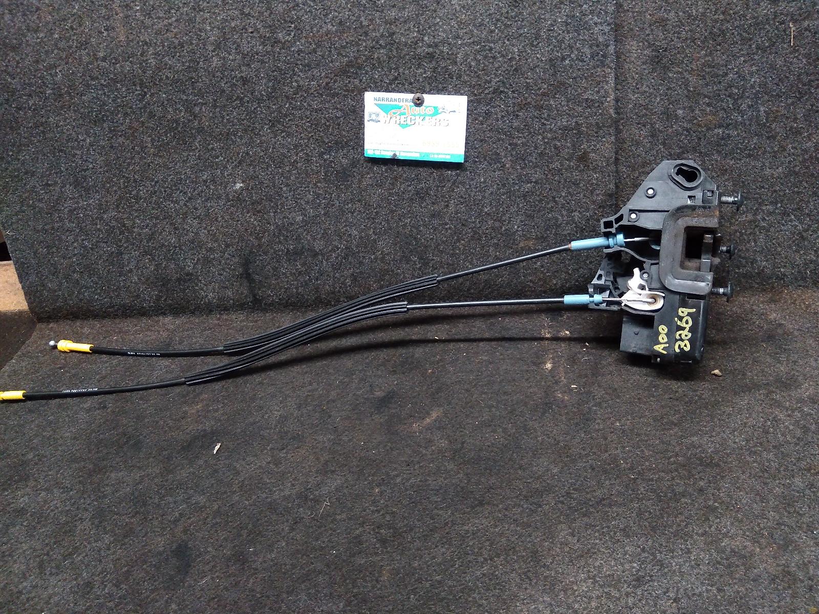 View Auto part Door/Boot/Gate Lock Holden Commodore 2009