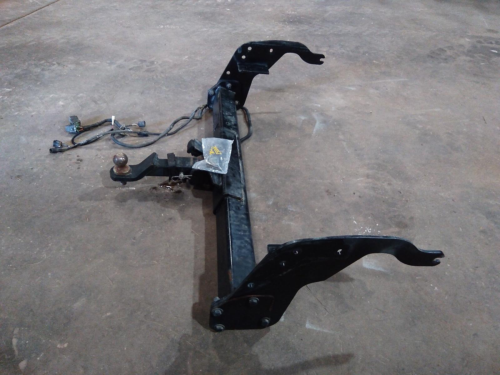 View Auto part Towbar Mazda Bt50 2012