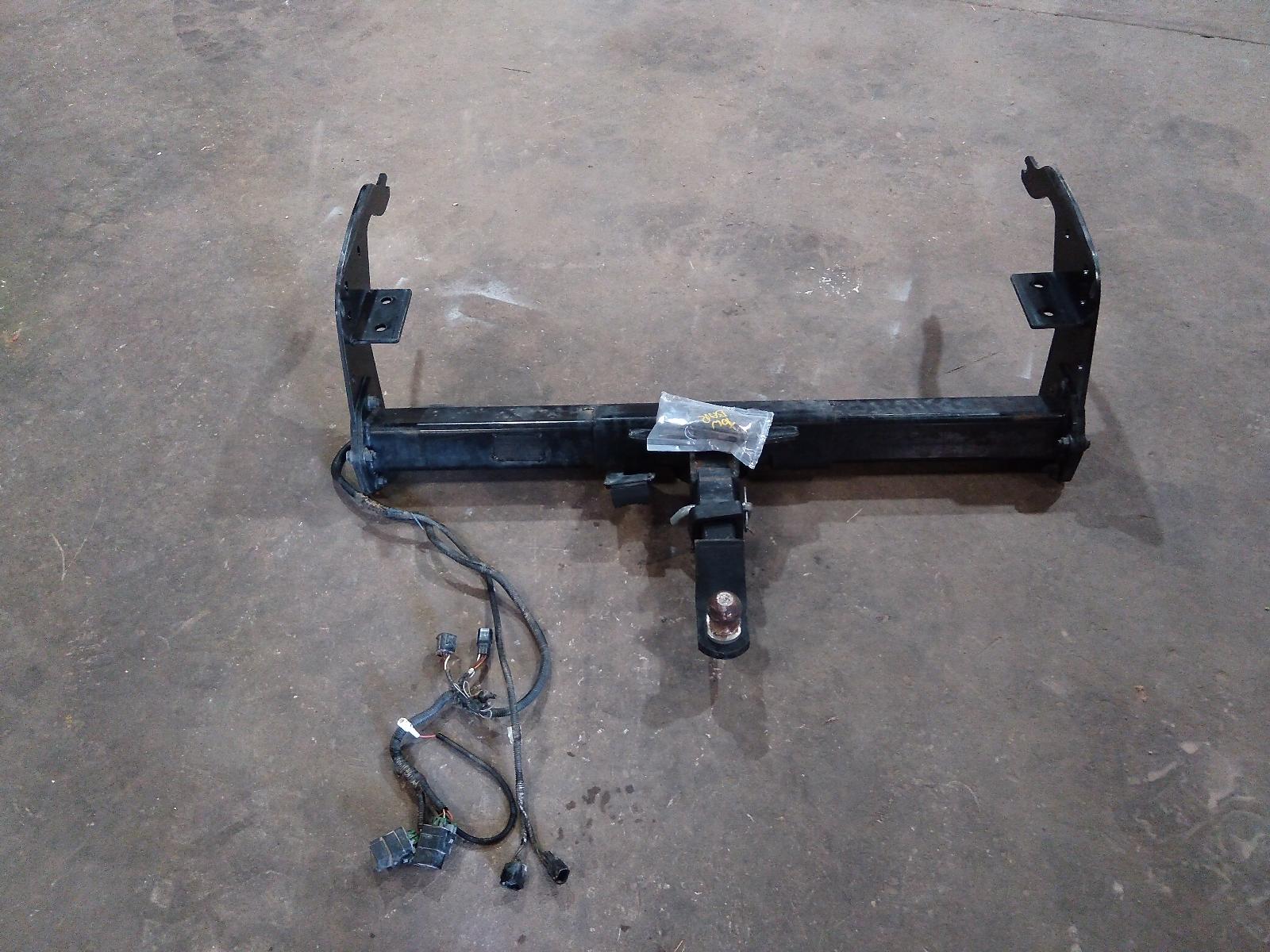 View Auto part Towbar Mazda Bt50 2012