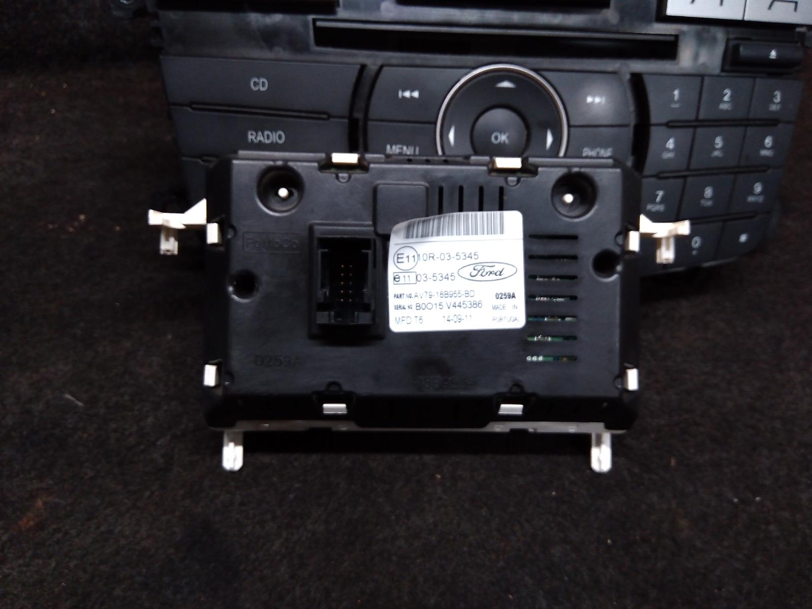 View Auto part Radio/Cd/Dvd/Sat/Tv Mazda Bt50 2012