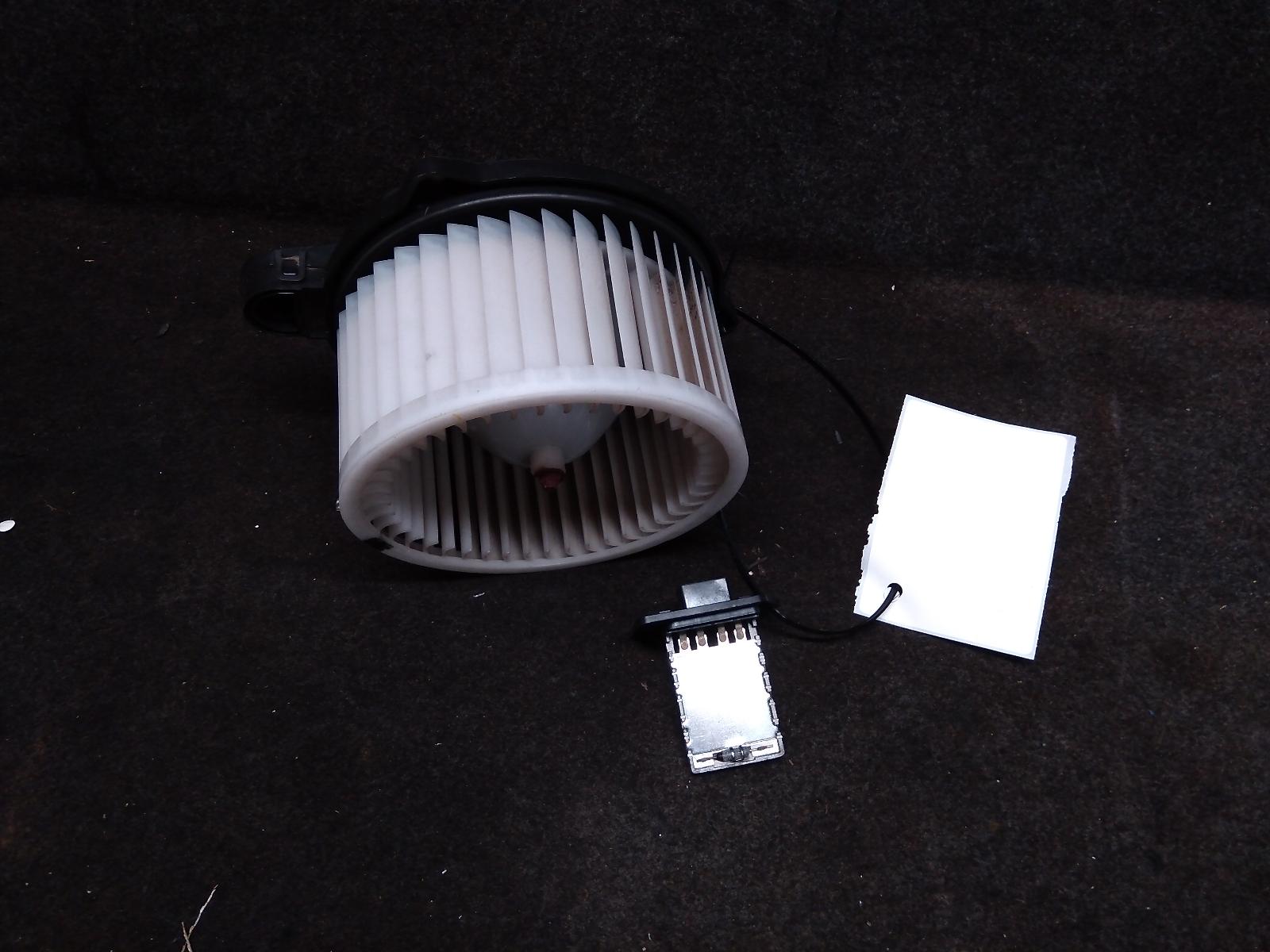 View Auto part Heater Fan Motor Mazda Bt50 2012