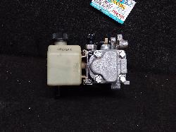 View Auto part Steering Pump Mazda 6 2006