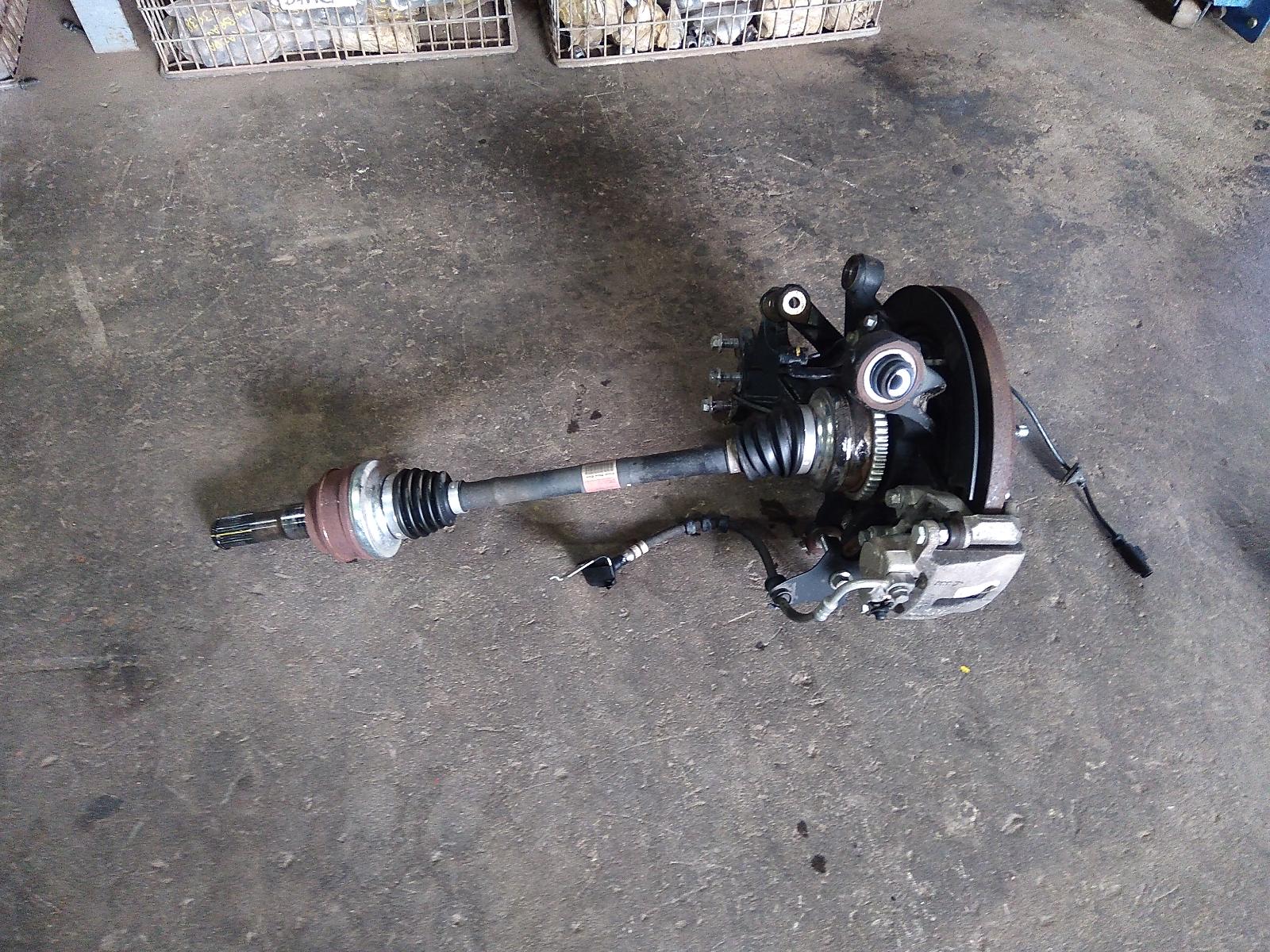 2010 Ford Falcon Left Rear Hub Assembly View Auto part Left Rear Hub Assembly Ford Falcon 2010