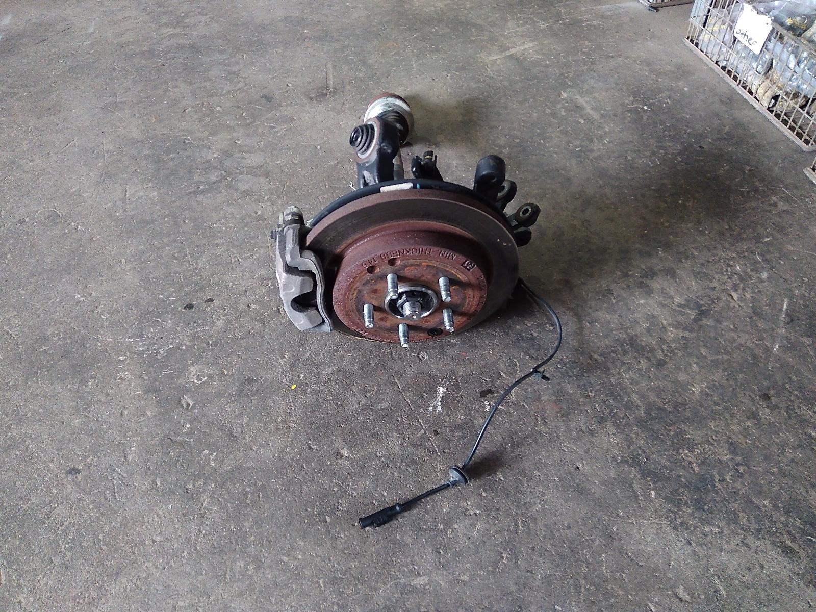 2010 Ford Falcon Left Rear Hub Assembly View Auto part Left Rear Hub Assembly Ford Falcon 2010