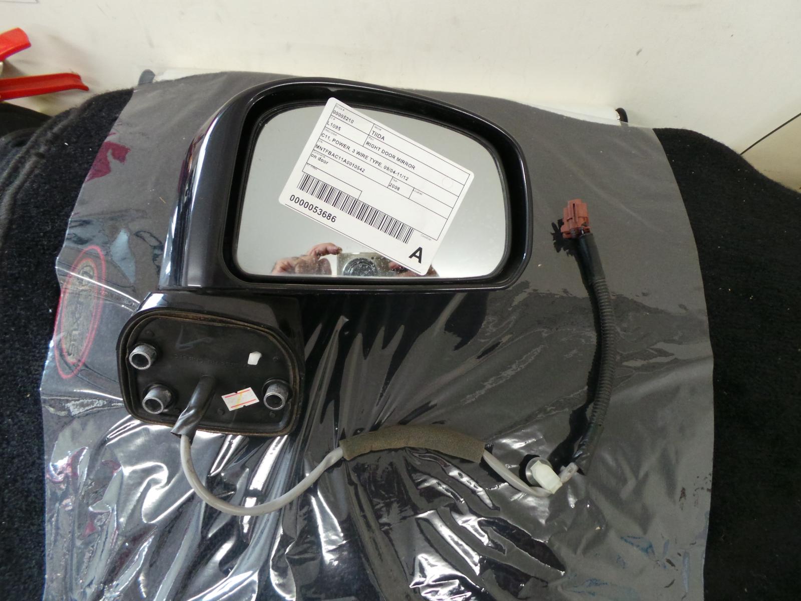 View Auto part Right Door Mirror Nissan Tiida 2008
