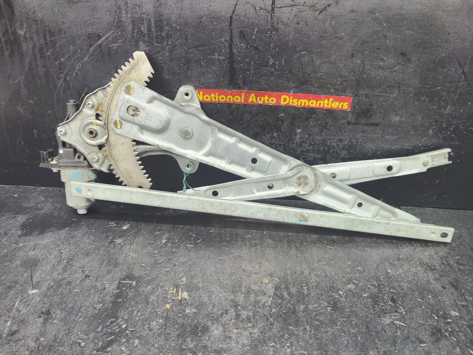 View Auto part Right Front Window Reg/Motor Nissan Micra 2011