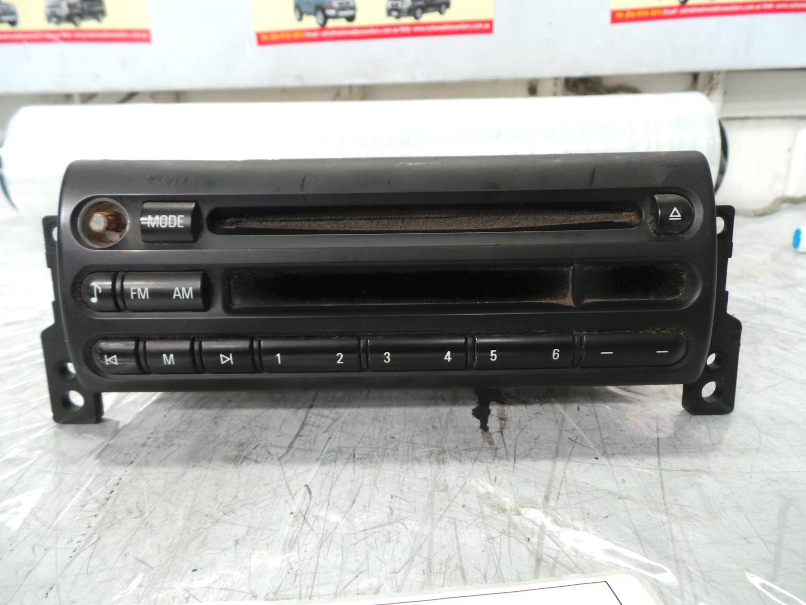 2005 Mini Cooper Radio/Cd/Dvd/Sat/Tv View Auto part Radio/Cd/Dvd/Sat/Tv Mini Cooper 2005