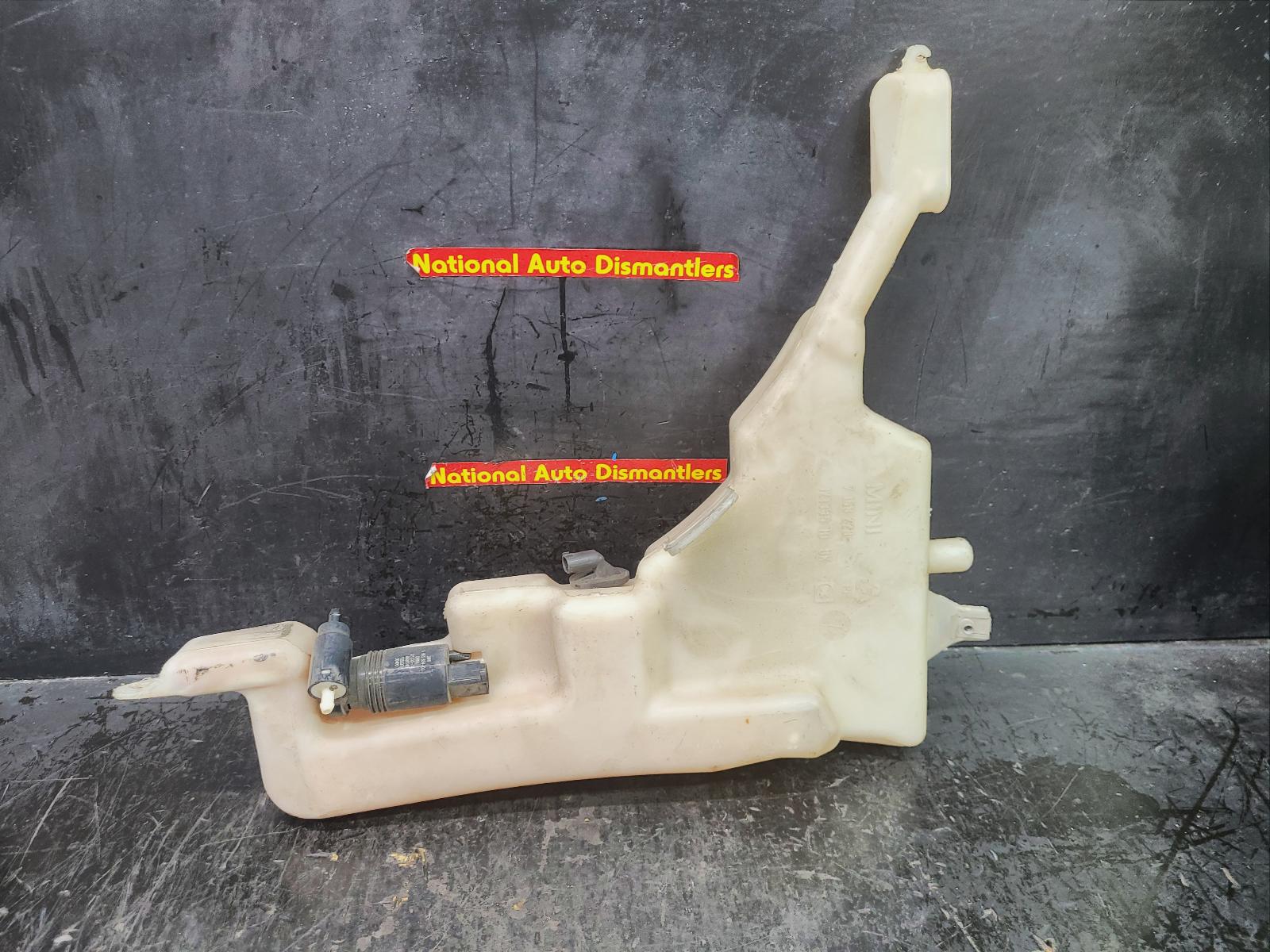 2005 Mini Cooper Washer Bottle View Auto part Washer Bottle Mini Cooper 2005