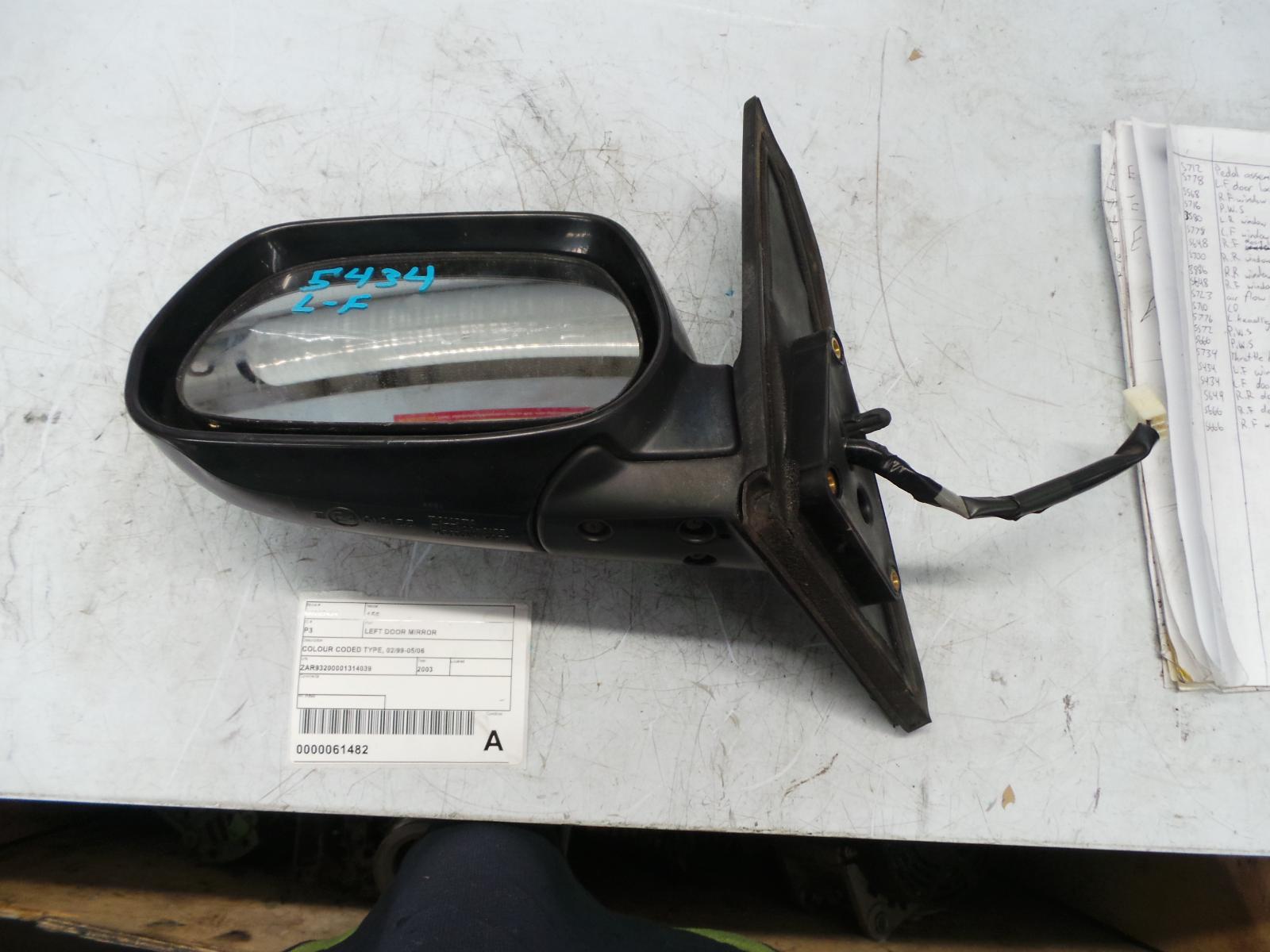View Auto part Left Door Mirror Alfa Romeo 156 2003