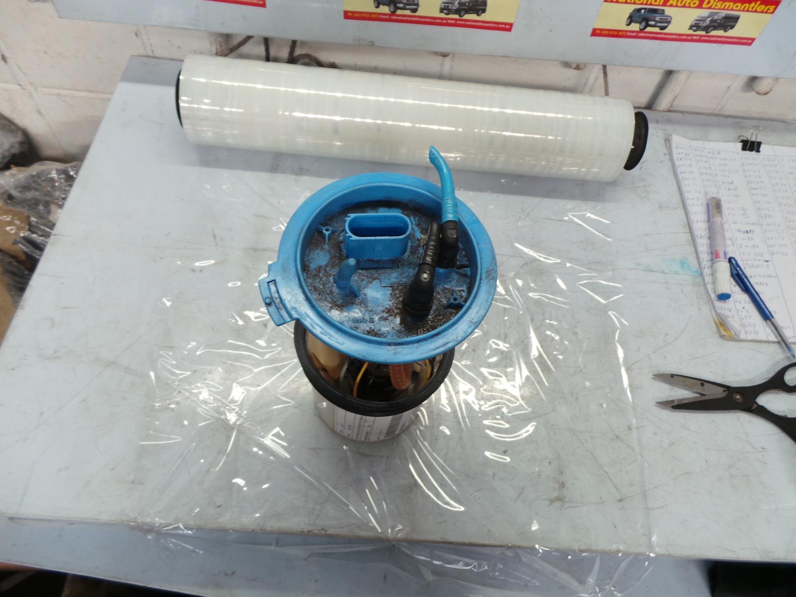 View Auto part Fuel Pump Volkswagen Golf 2012
