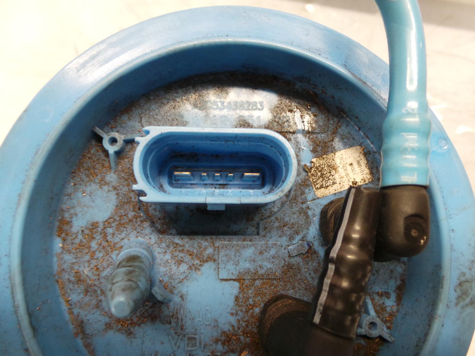 View Auto part Fuel Pump Volkswagen Golf 2012