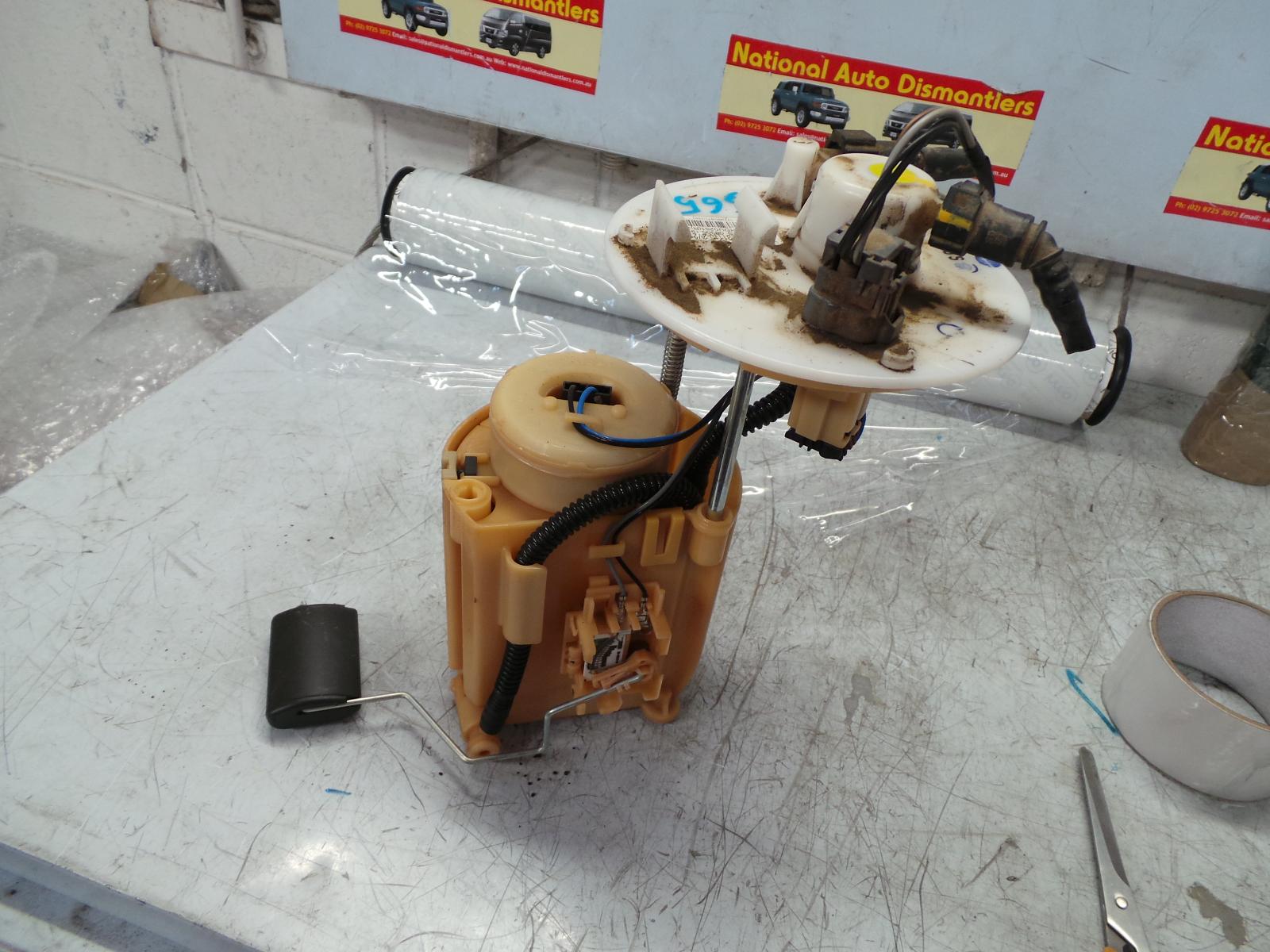 View Auto part Fuel Pump Hyundai I30 2013