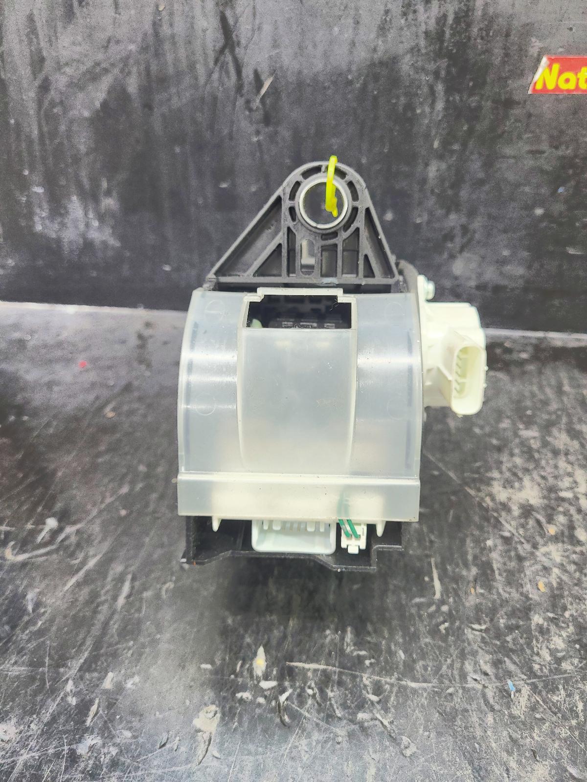 View Auto part Gear Stick/Shifter Toyota Prius 2006