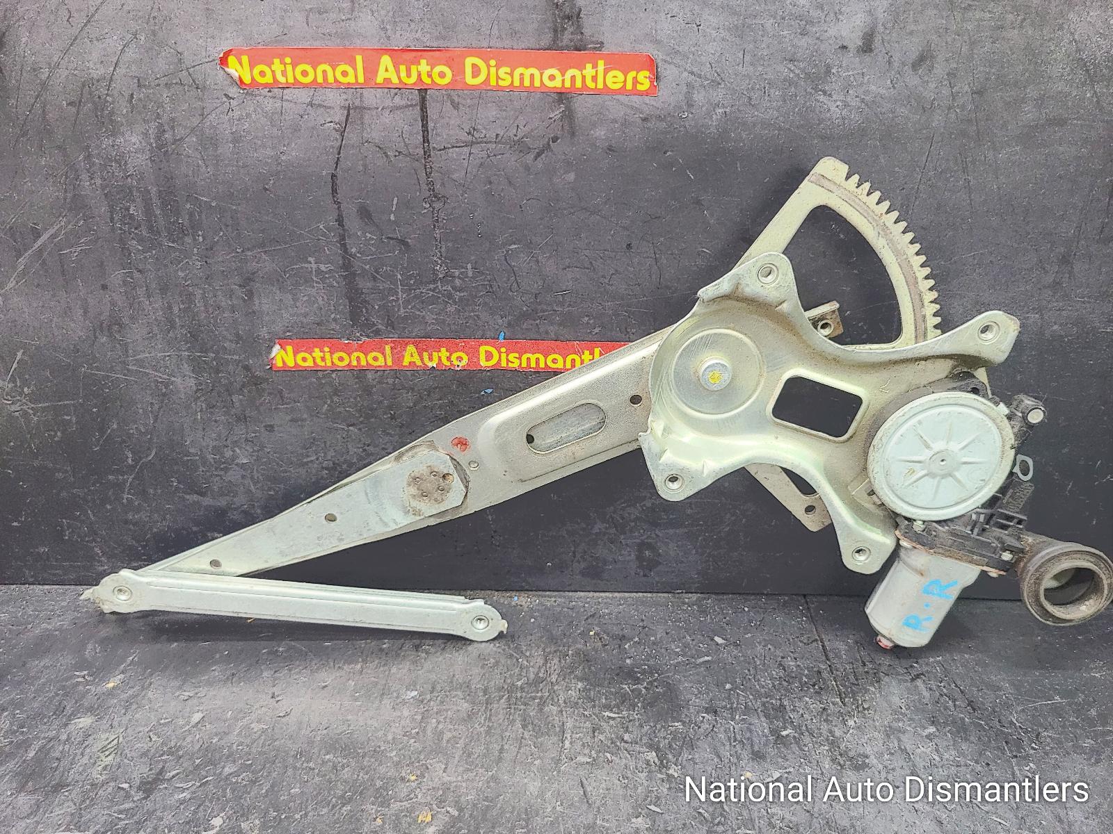 View Auto part Right Rear Wnd Reg/Motor Toyota Prius 2006