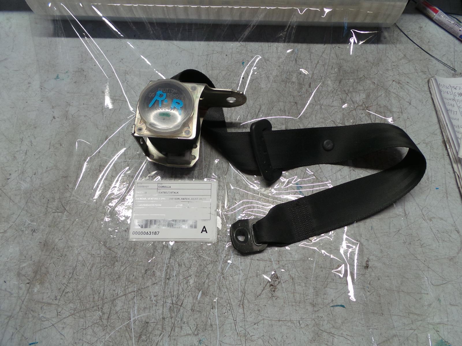 View Auto part Seatbelt/Stalk Toyota Corolla 2008