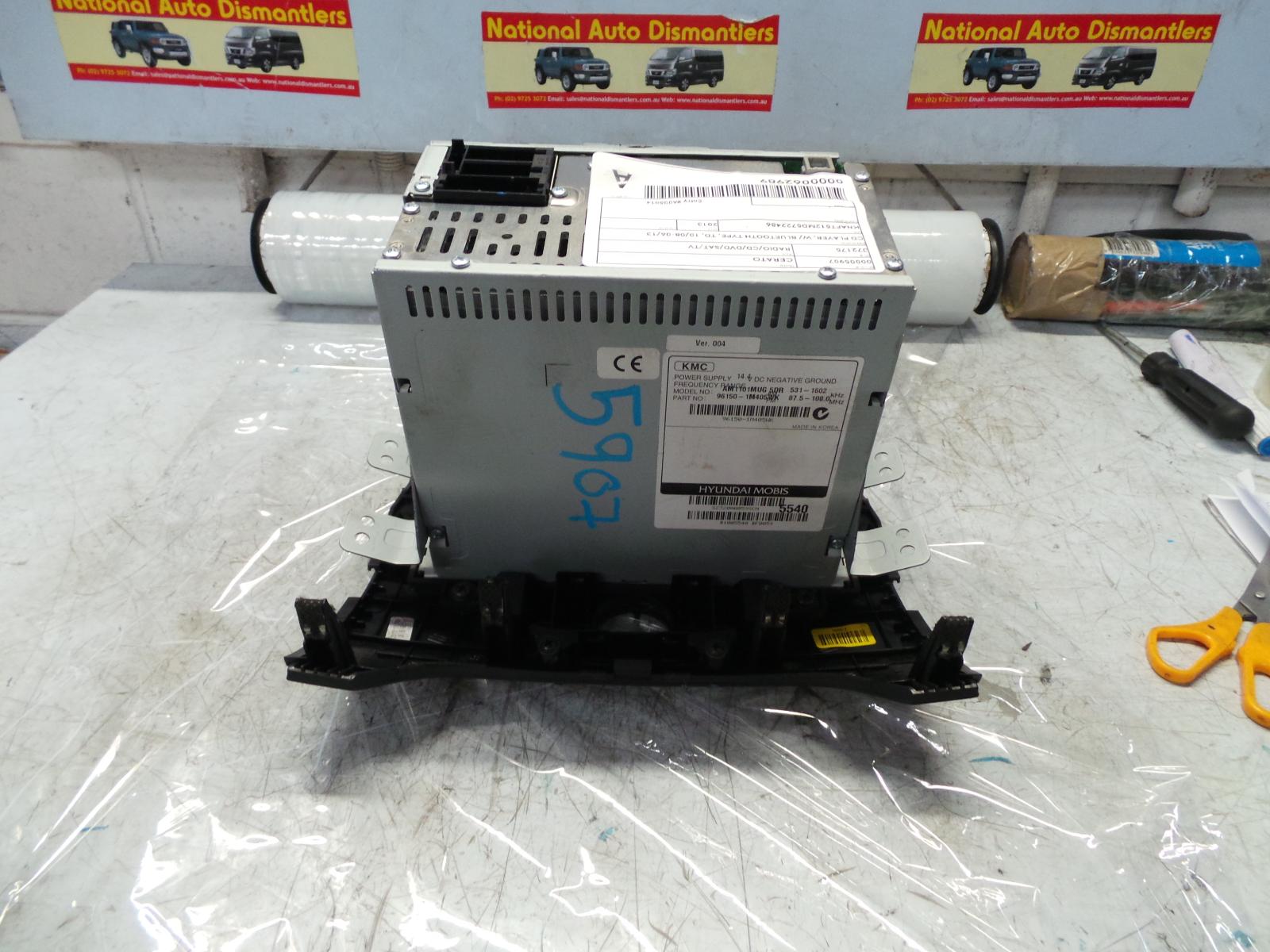 View Auto part Radio/Cd/Dvd/Sat/Tv Kia Cerato 2013