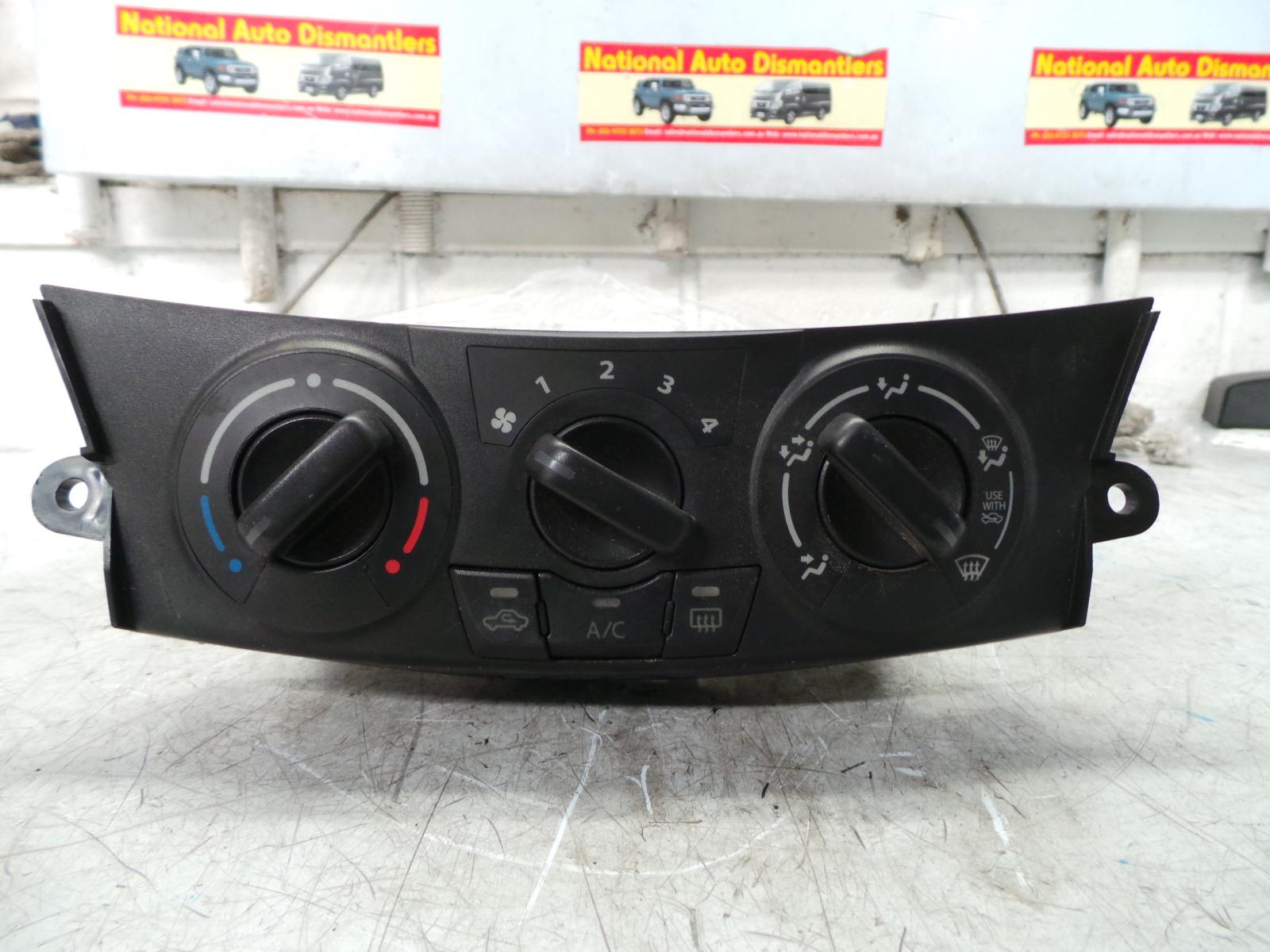 2011 Suzuki Swift Heater/Ac Controls View Auto part Heater/Ac Controls Suzuki Swift 2011