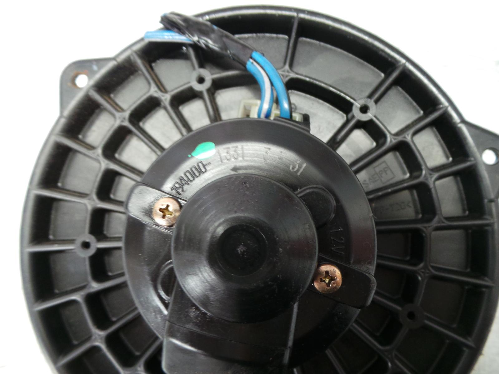 View Auto part Heater Fan Motor Honda Civic 2004