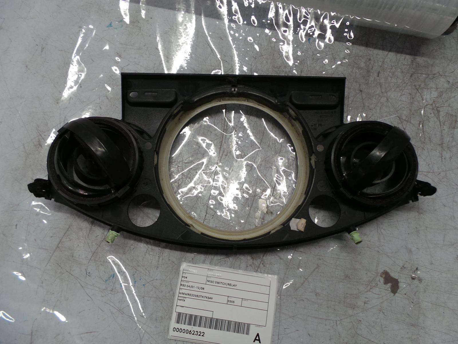 View Auto part Misc Switch/Relay Mini Cooper 2005