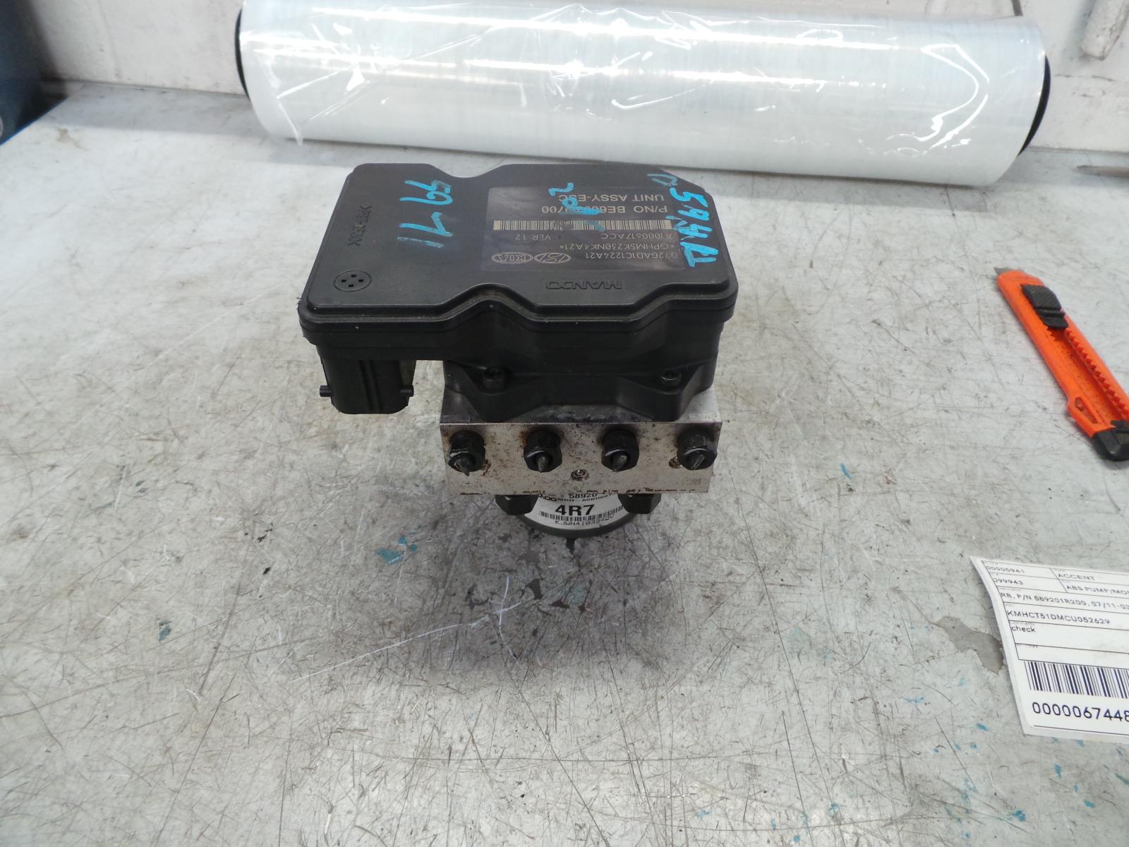 View Auto part Abs Pump/Modulator Hyundai Accent 2012
