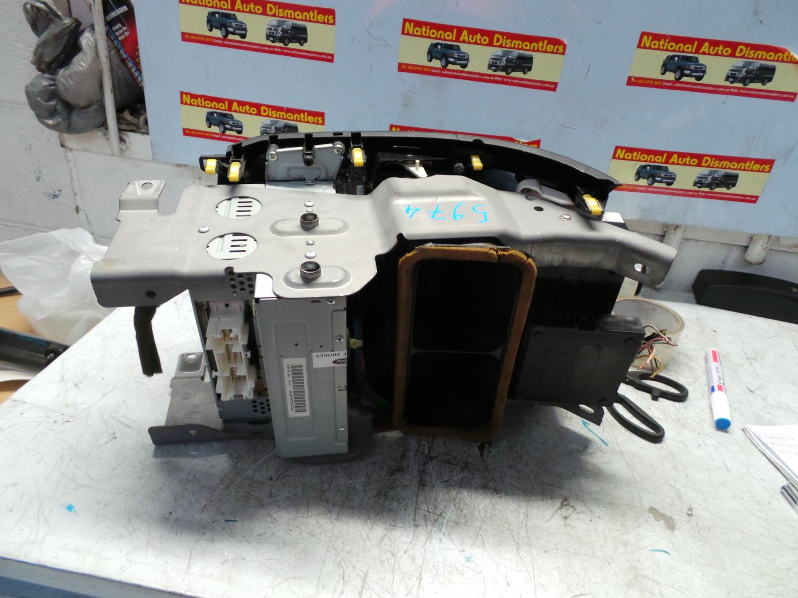 2011 Ford Falcon Radio/Cd/Dvd/Sat/Tv View Auto part Radio/Cd/Dvd/Sat/Tv Ford Falcon 2011