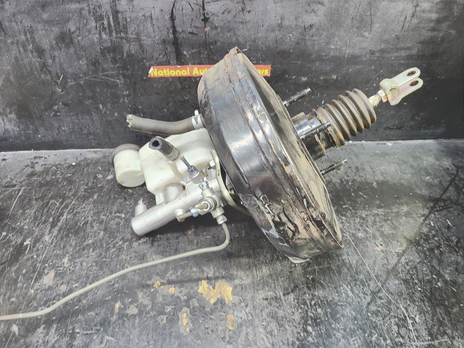View Auto part Brake Booster Toyota Hilux 2008