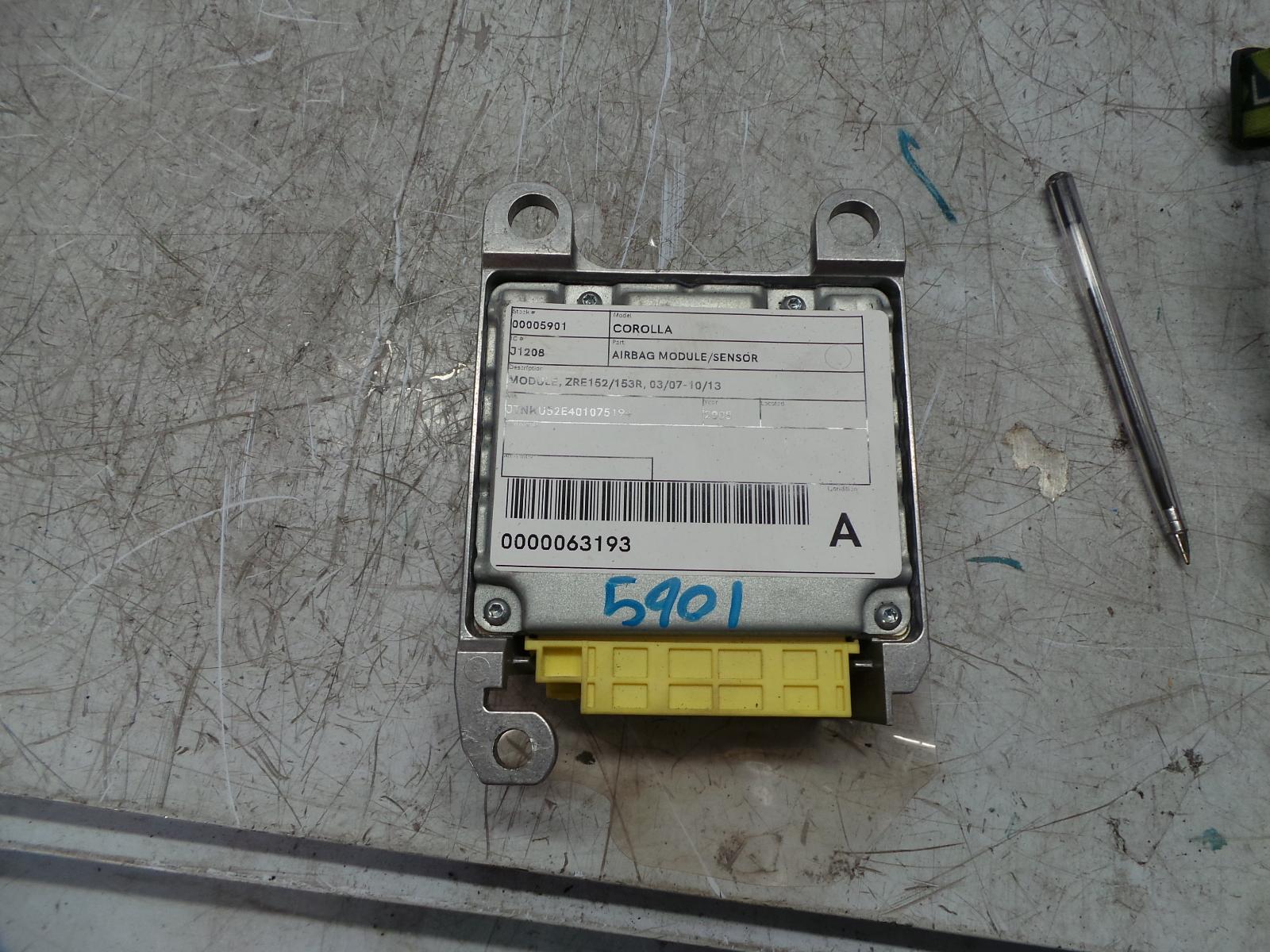 View Auto part Airbag Module/Sensor Toyota Corolla 2008