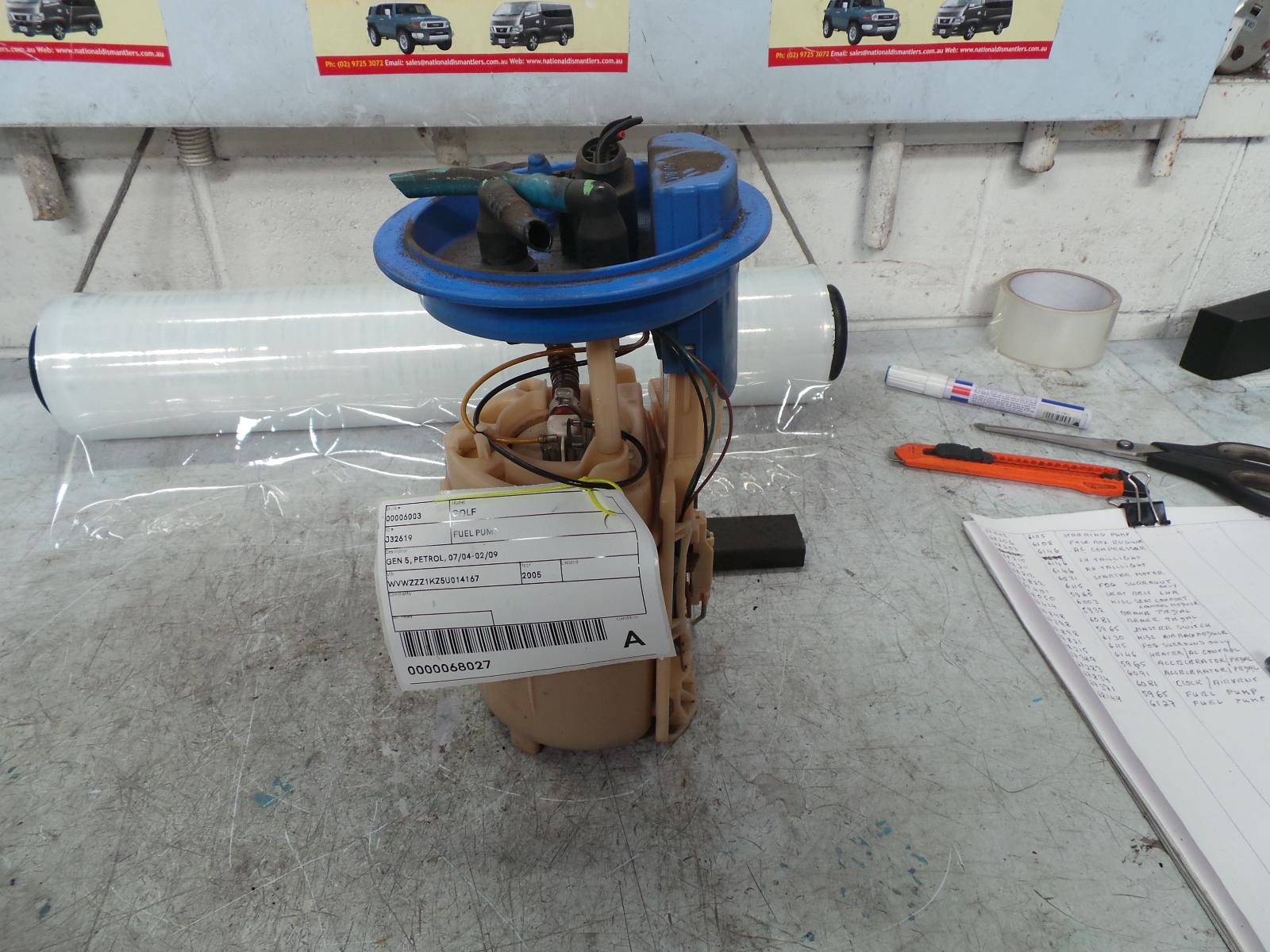 View Auto part Fuel Pump Volkswagen Golf 2005