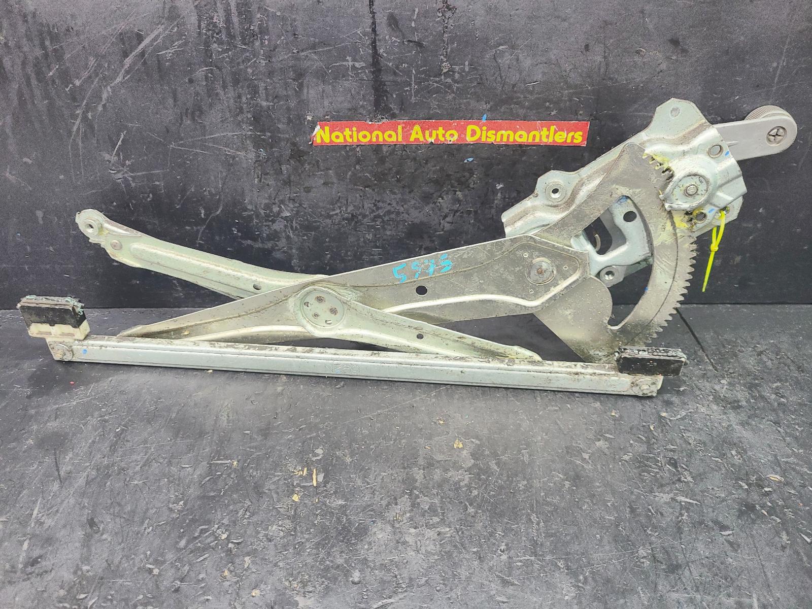 View Auto part Right Front Window Reg/Motor Toyota Hilux 2008