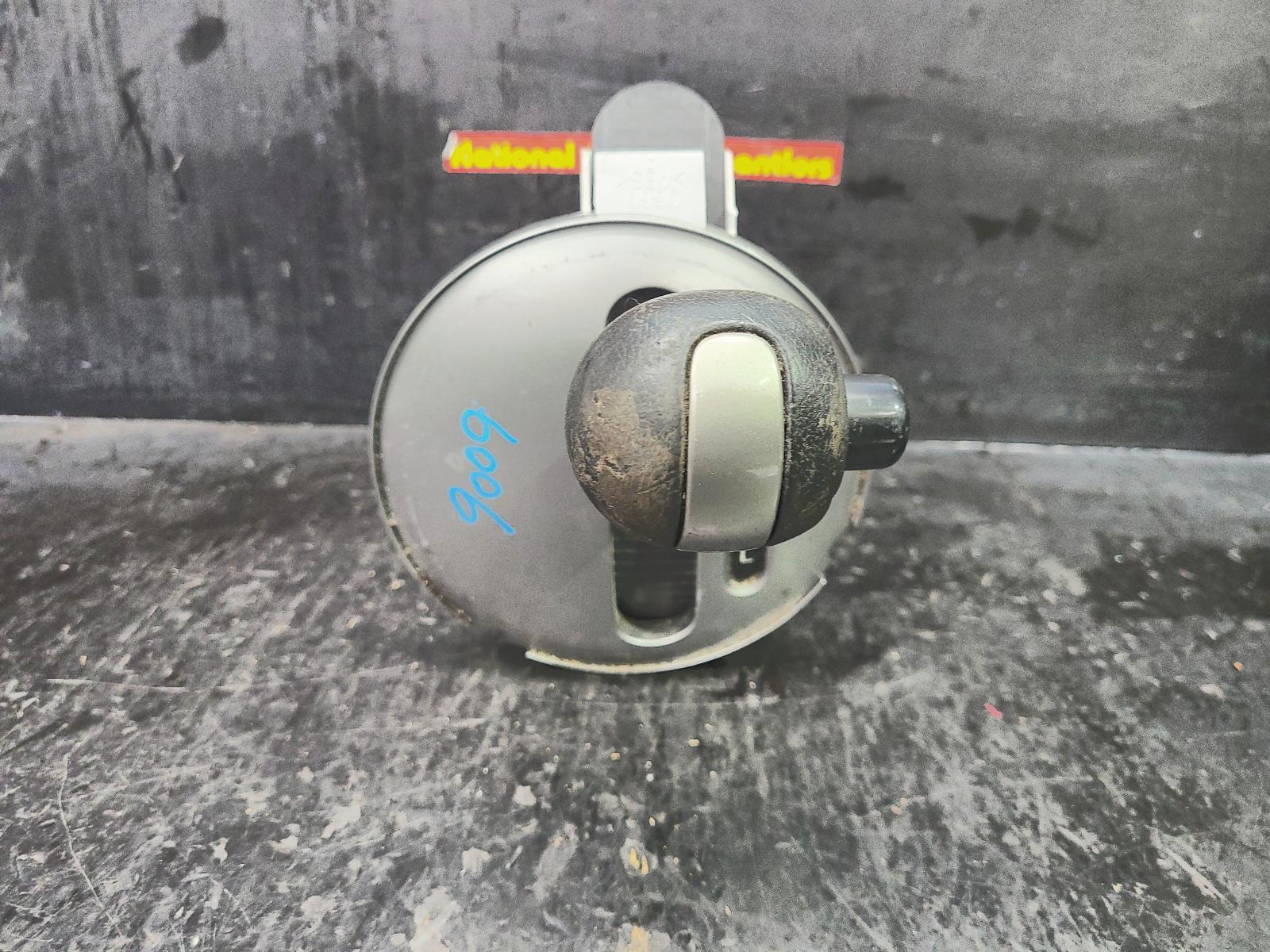 View Auto part Gear Stick/Shifter Mazda 2 2009