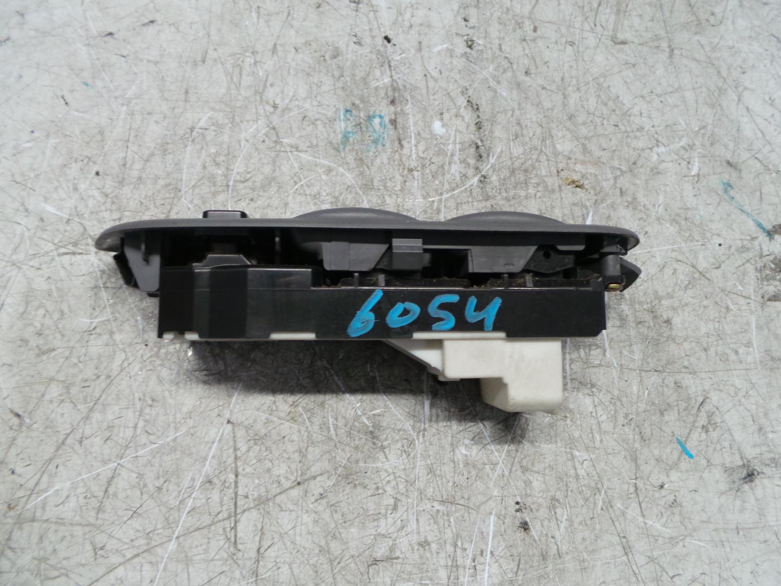 View Auto part Pwr Dr Wind Switch Toyota Rav4 2000
