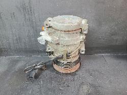 View Auto part A/C Compressor Mitsubishi Pajero 2004