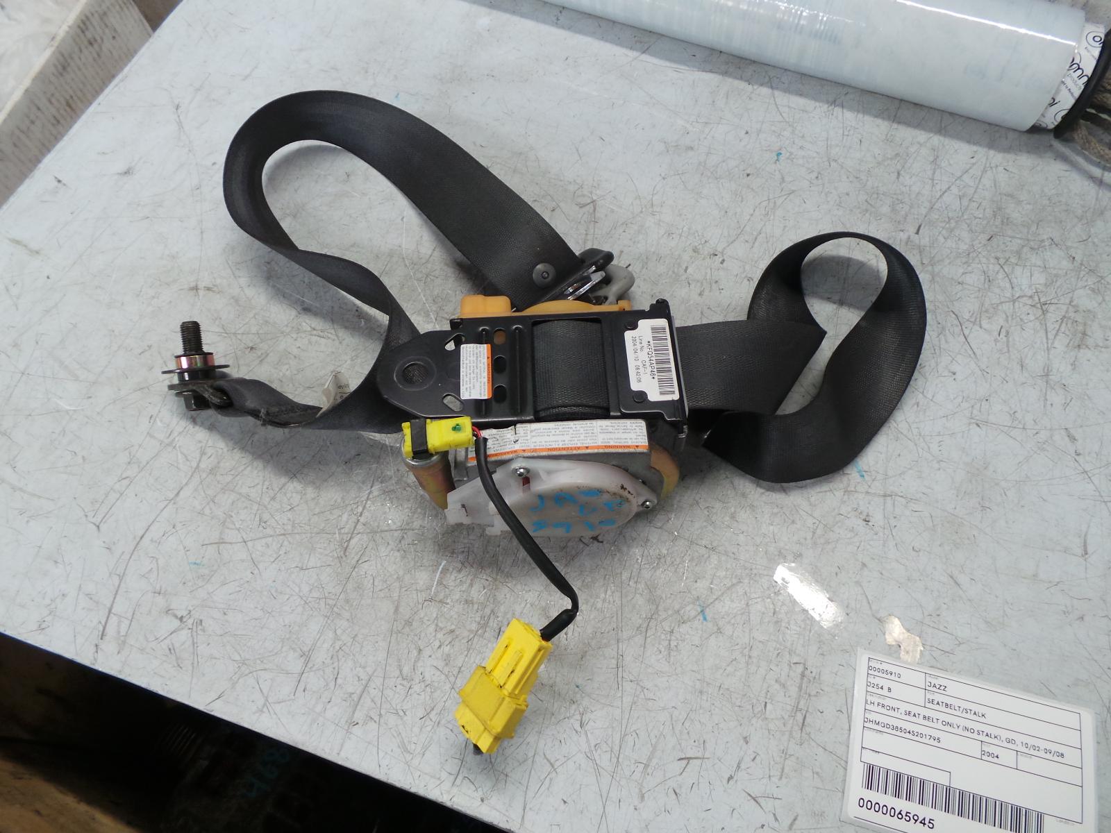 View Auto part Seatbelt/Stalk Honda Jazz 2004