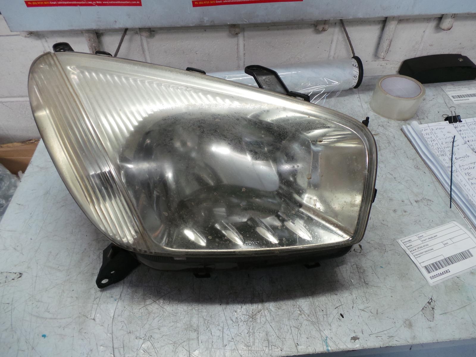 View Auto part Right Headlamp Toyota Rav4 2003