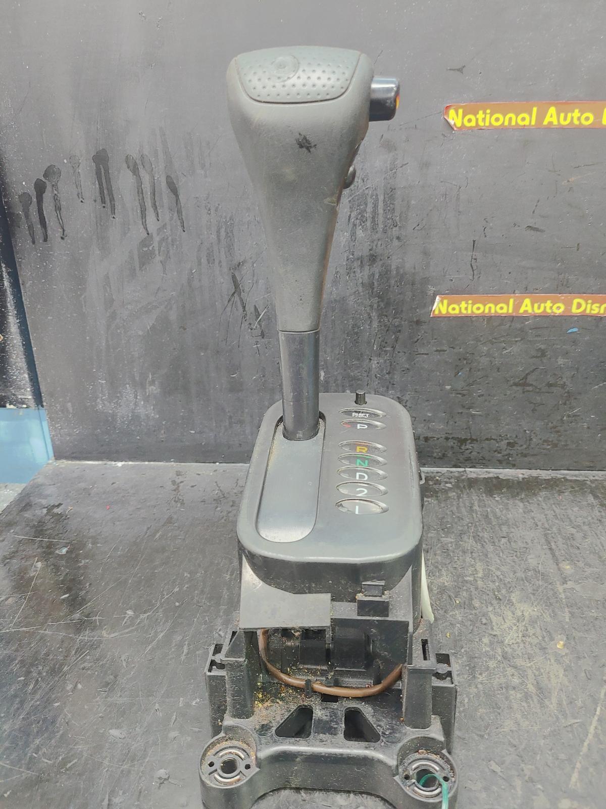 View Auto part Gear Stick/Shifter Toyota Rav4 2003