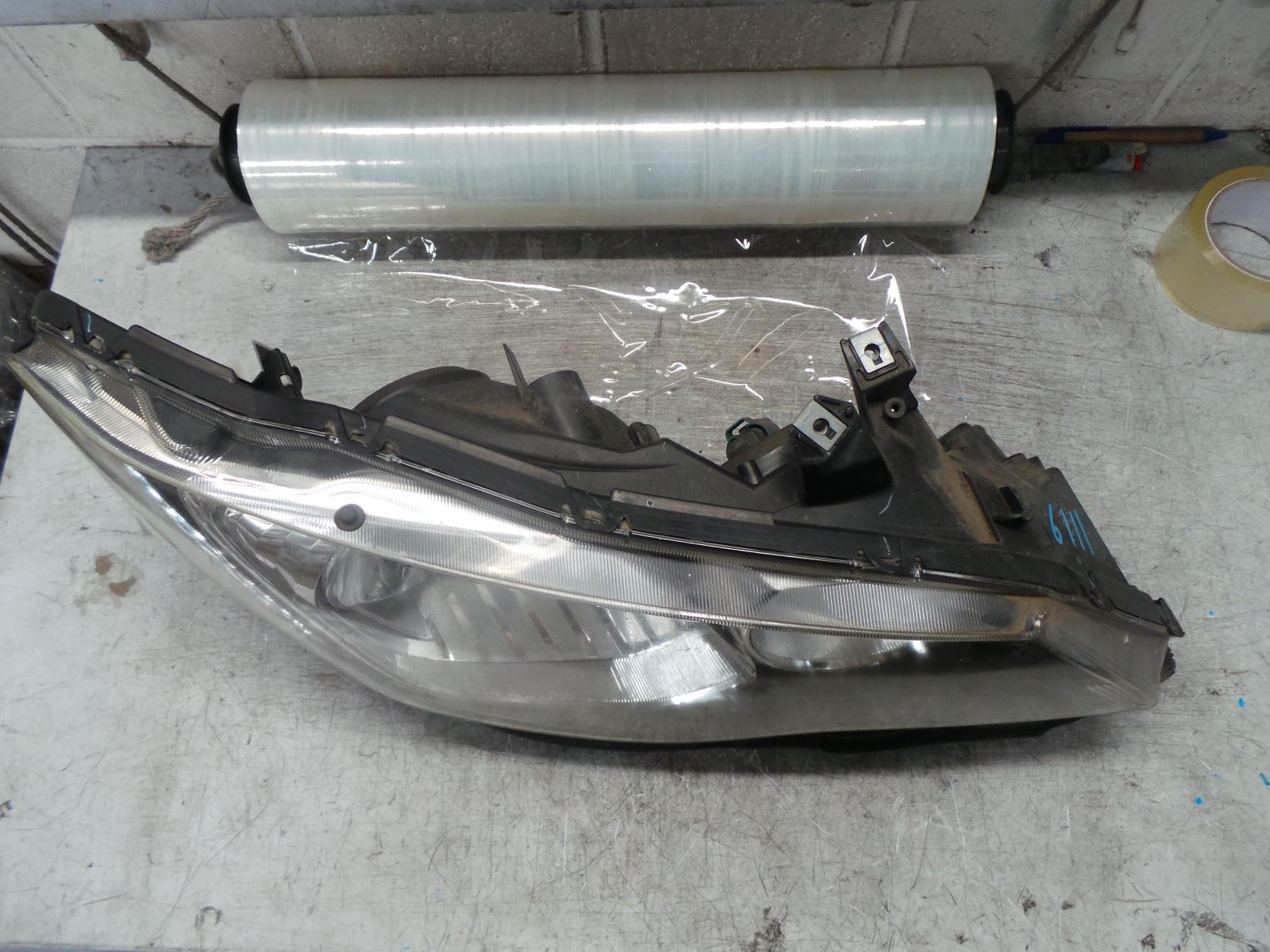 View Auto part Right Headlamp Honda Civic 2006