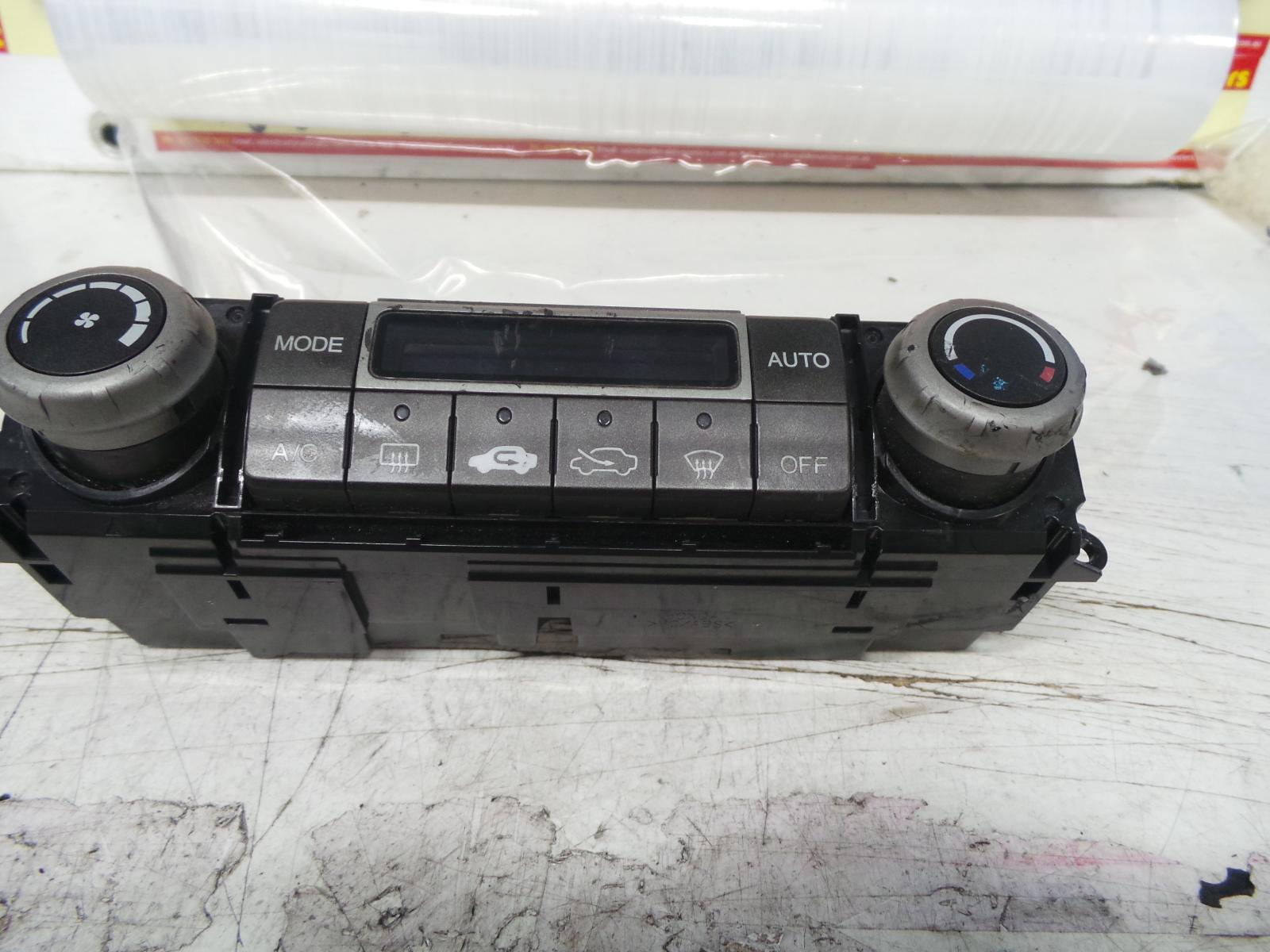View Auto part Heater/Ac Controls Honda Civic 2006