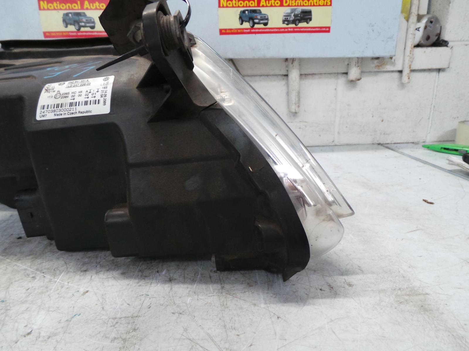 View Auto part Left Headlamp Volkswagen Tiguan 2010