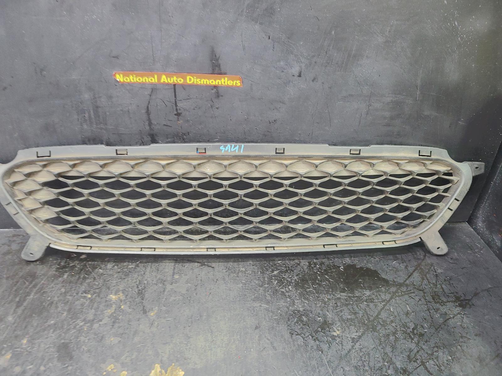 View Auto part Grille Hyundai Accent 2012