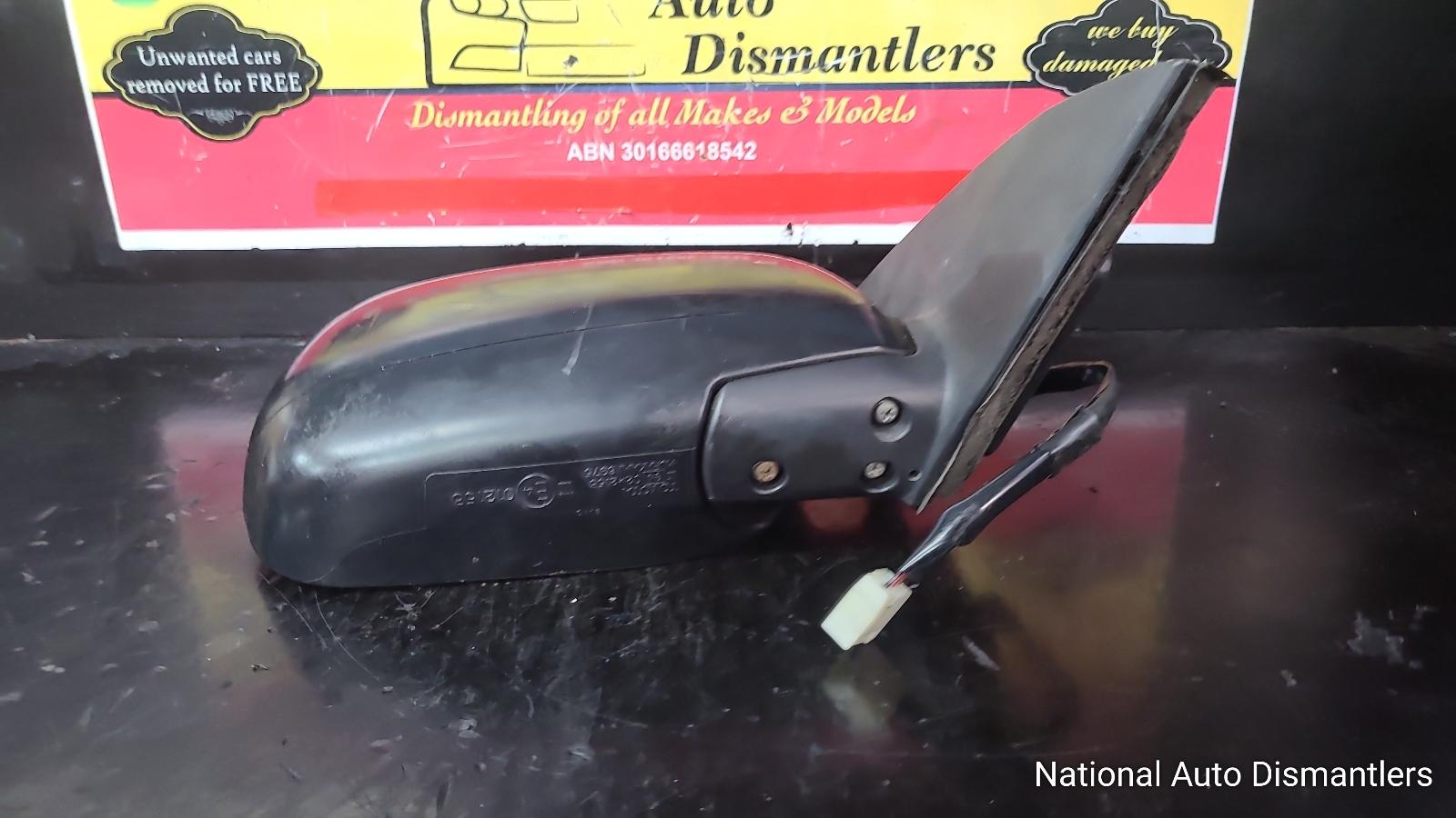 View Auto part Right Door Mirror Toyota Rav4 2002
