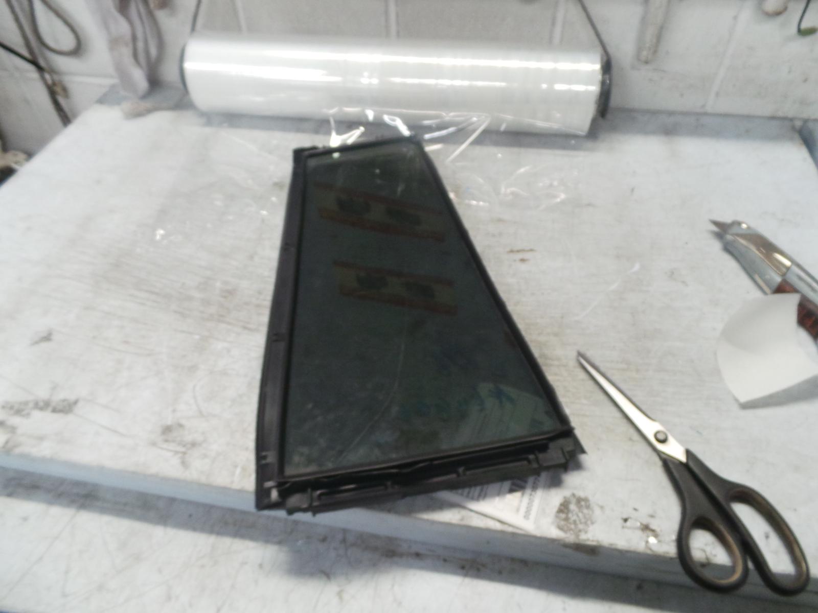 View Auto part Left Rear 1/4 Door Glass Toyota Kluger 2012