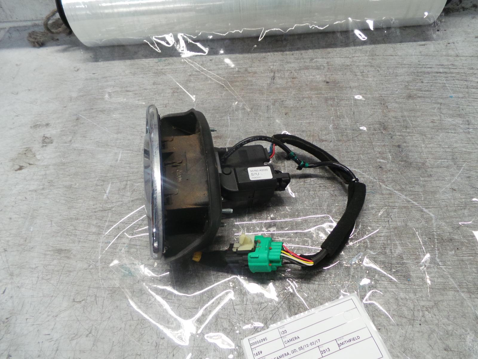 View Auto part Reverse Camera Hyundai I30 2013