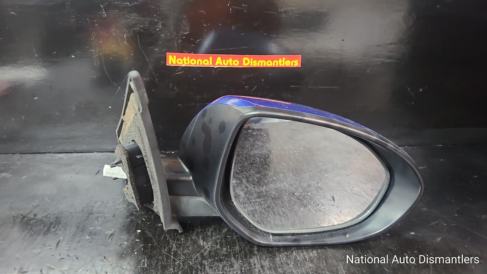 View Auto part Right Door Mirror Mazda 3 2012