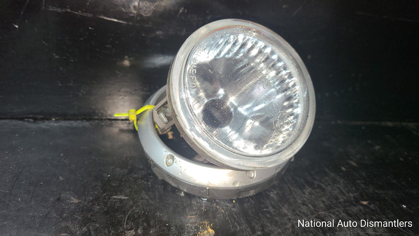 2005 Toyota Kluger Left Indicator/Fog/Side View Auto part Left Indicator/Fog/Side Toyota Kluger 2005