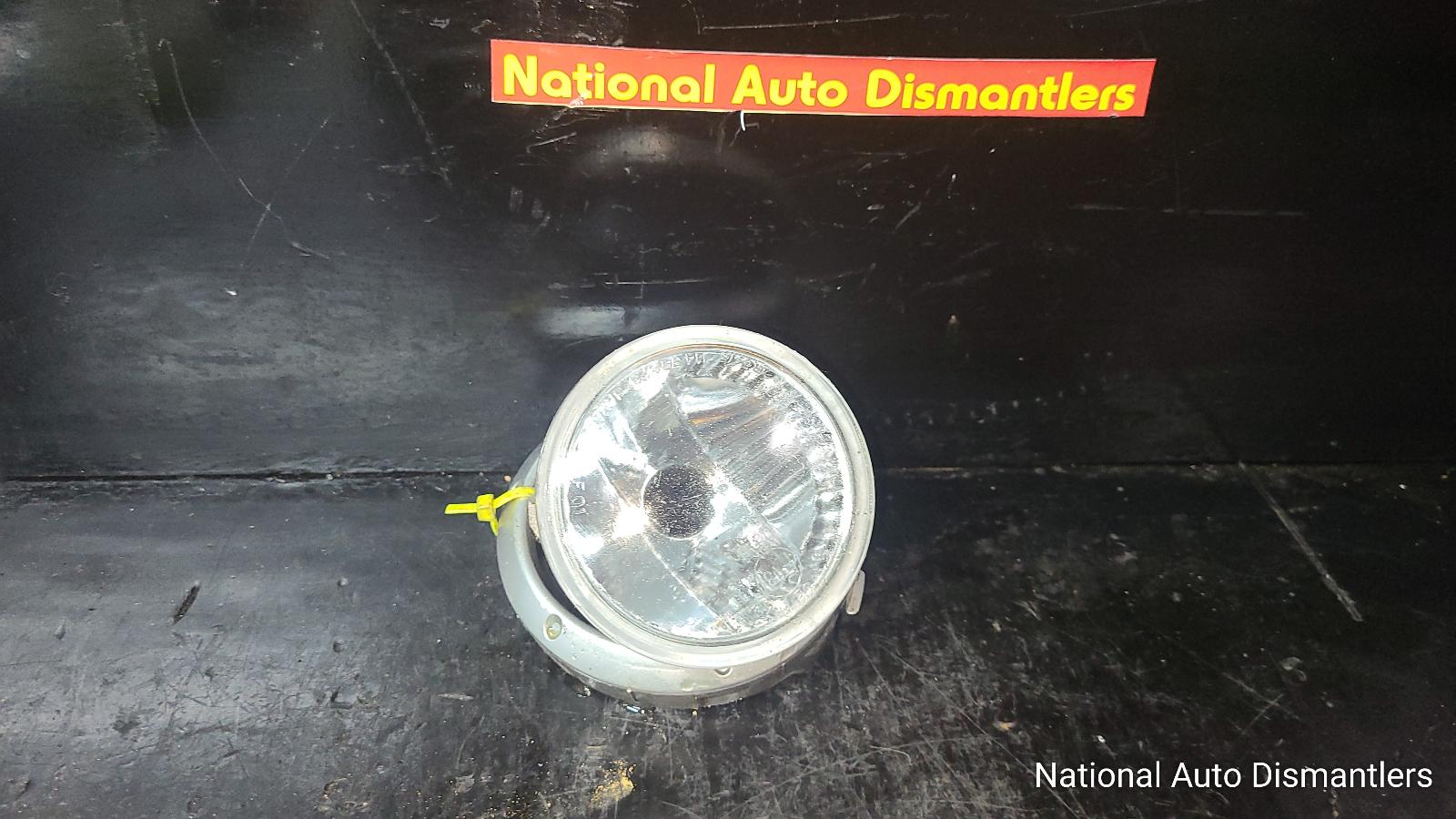 2005 Toyota Kluger Left Indicator/Fog/Side View Auto part Left Indicator/Fog/Side Toyota Kluger 2005